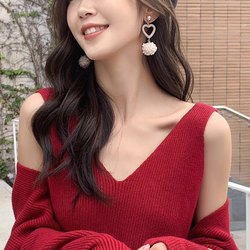 Plush Heart-shaped Earrings