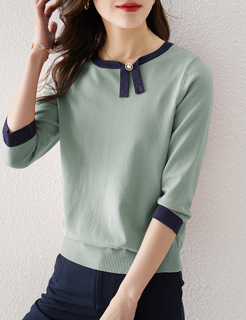 Casual knitted sweater top