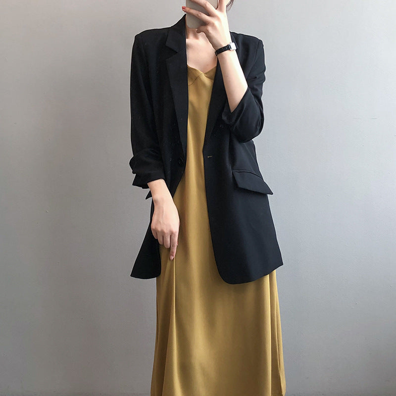 Three Quarter Sleeve Suit