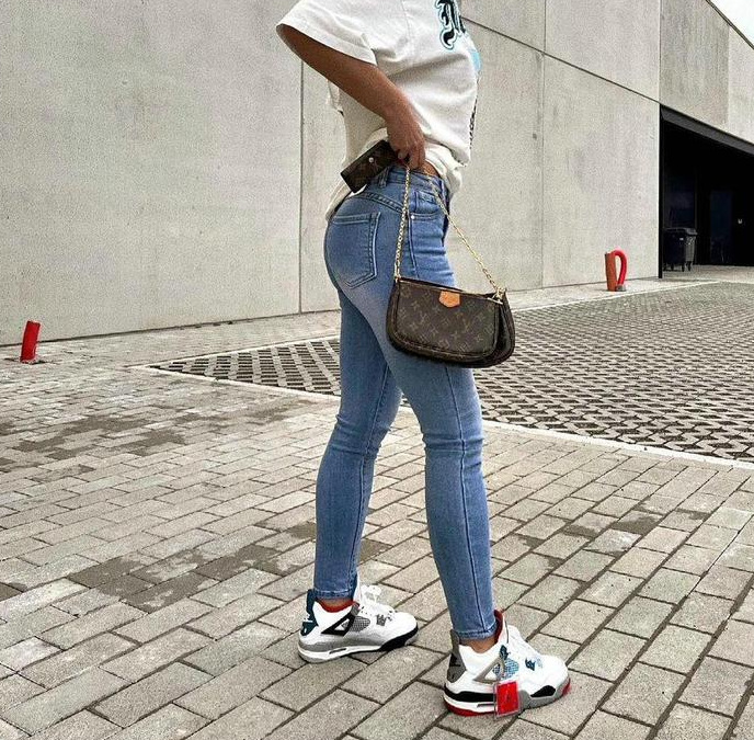 Casual Jeans
