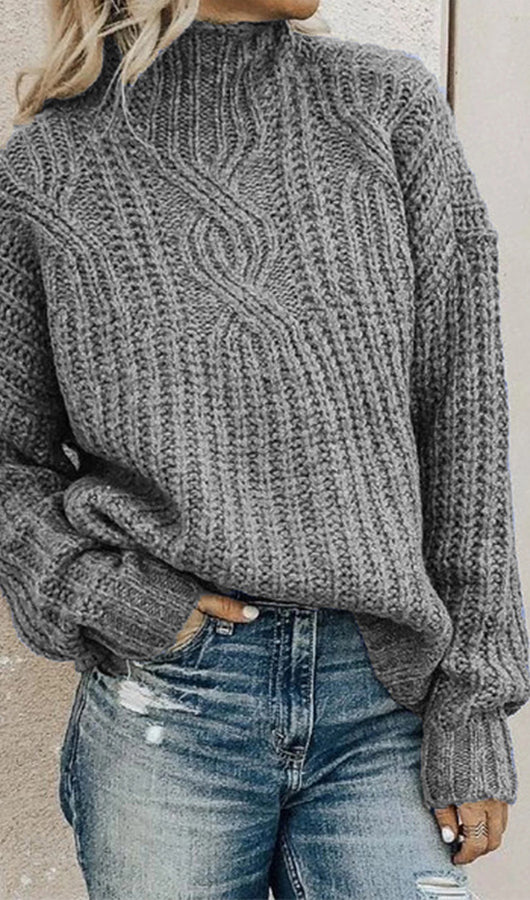 Round neck pullover solid color sweater