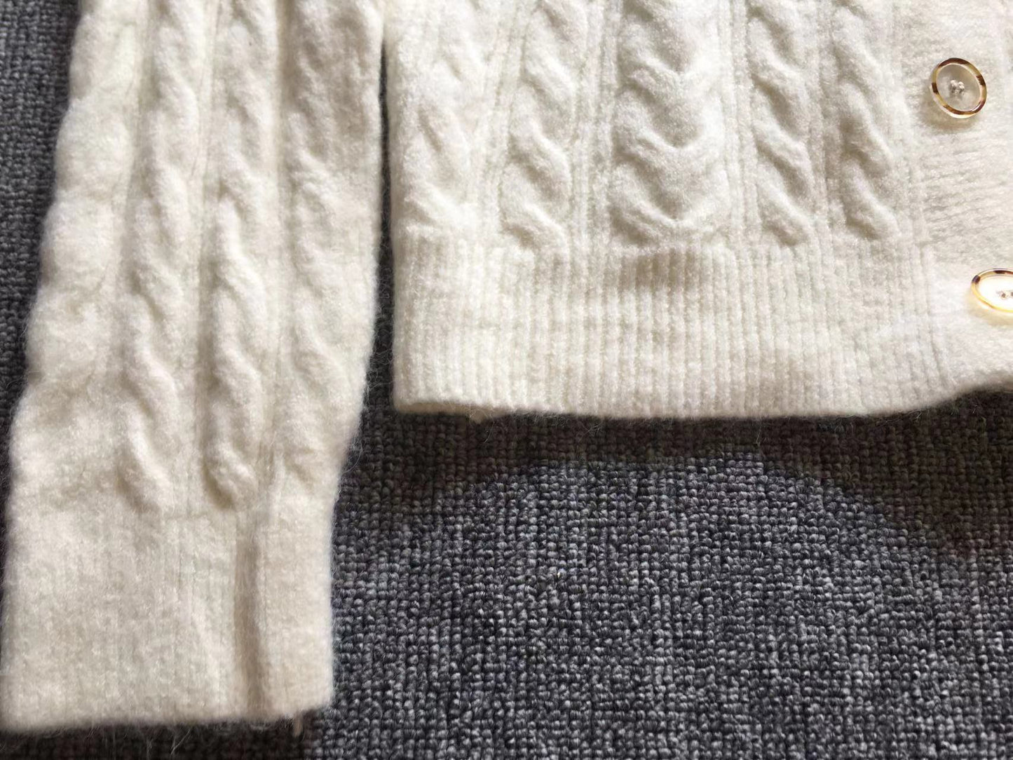 Front Buttons Knit Cardigan