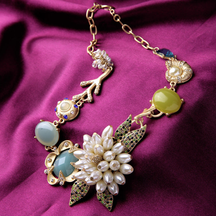 Floral Necklace, ACCESSORIES, VIVIMARKS
