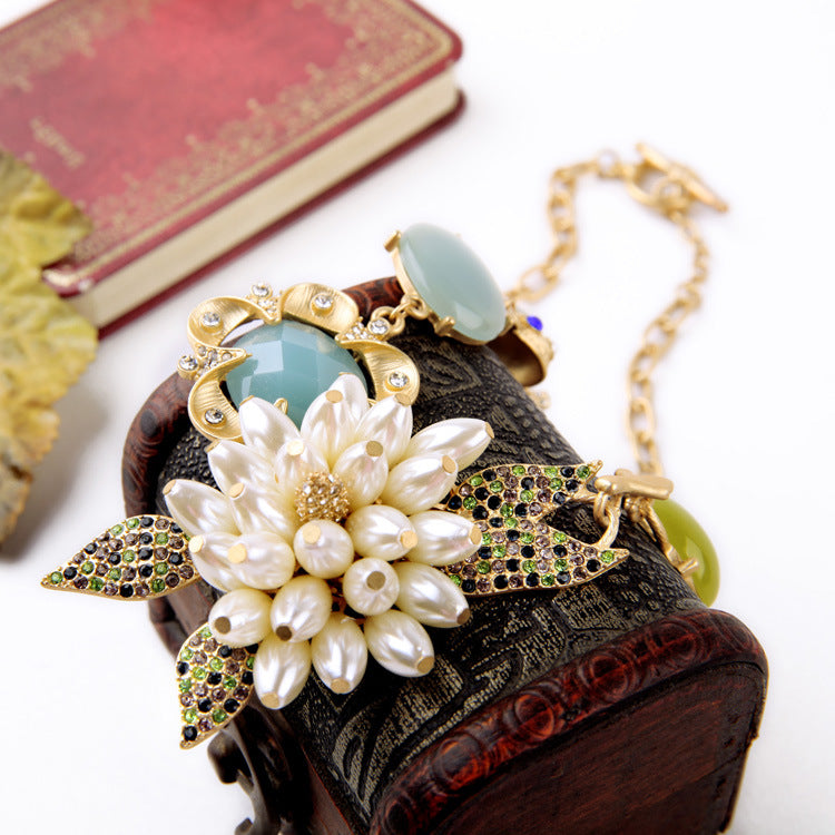 Floral Necklace, ACCESSORIES, VIVIMARKS