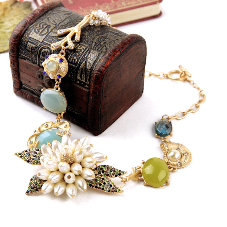 Floral Necklace, ACCESSORIES, VIVIMARKS
