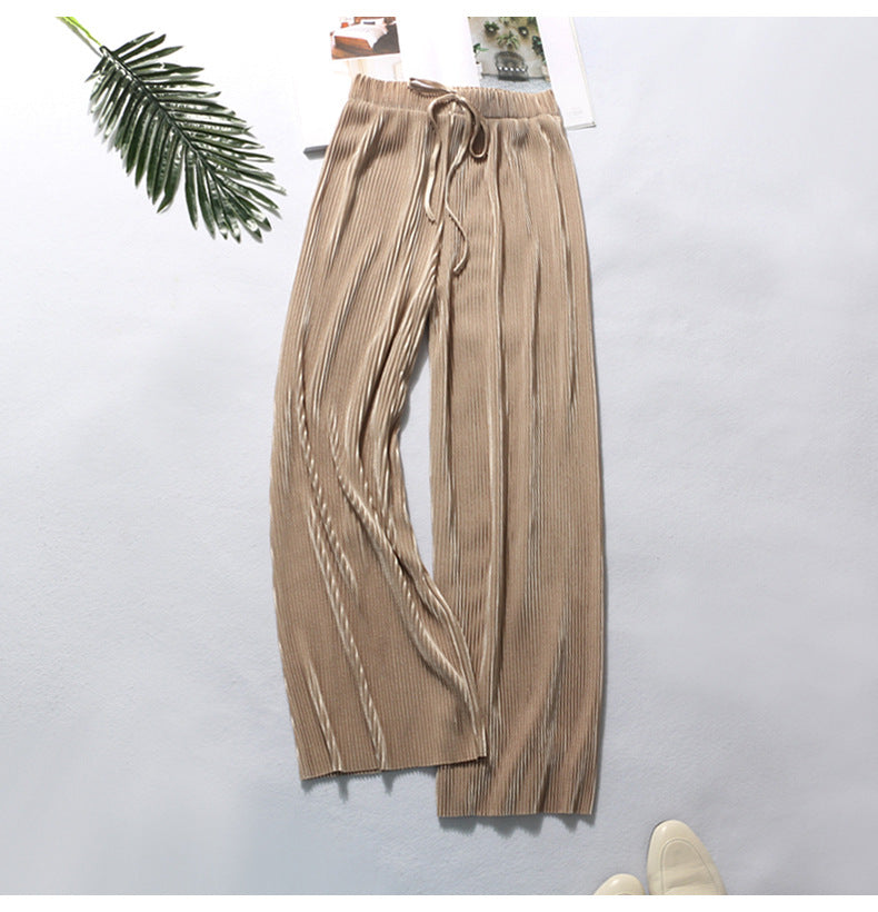 Pleated trousers