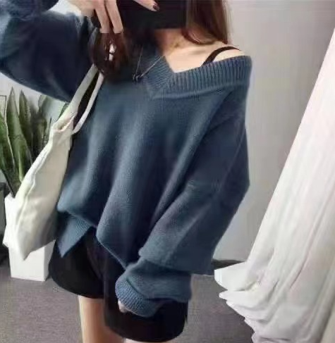 V Neck Knit Top