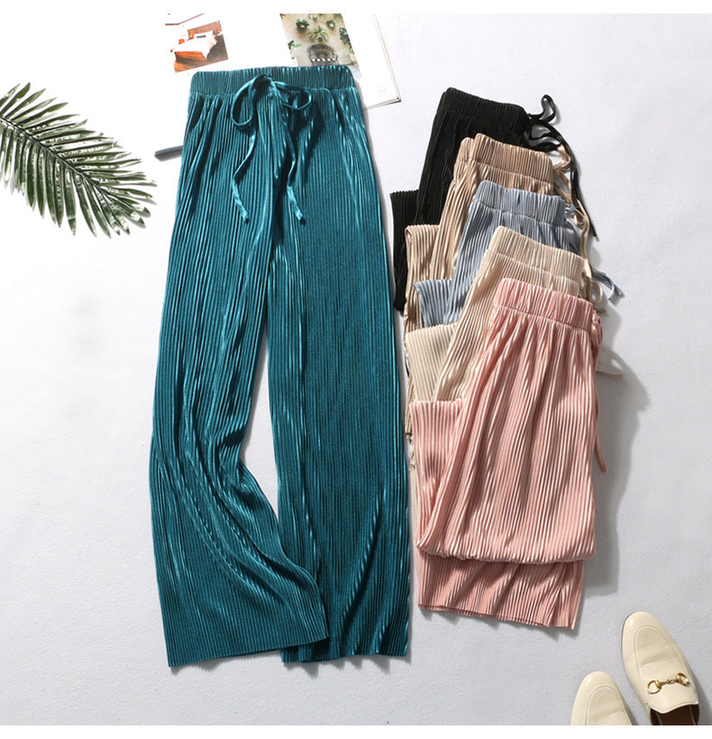 Pleated trousers