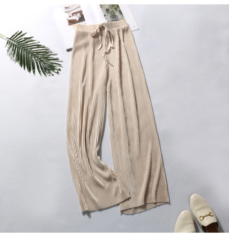 Pleated trousers