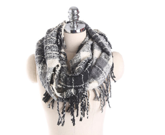 Checked Tassel Scarf