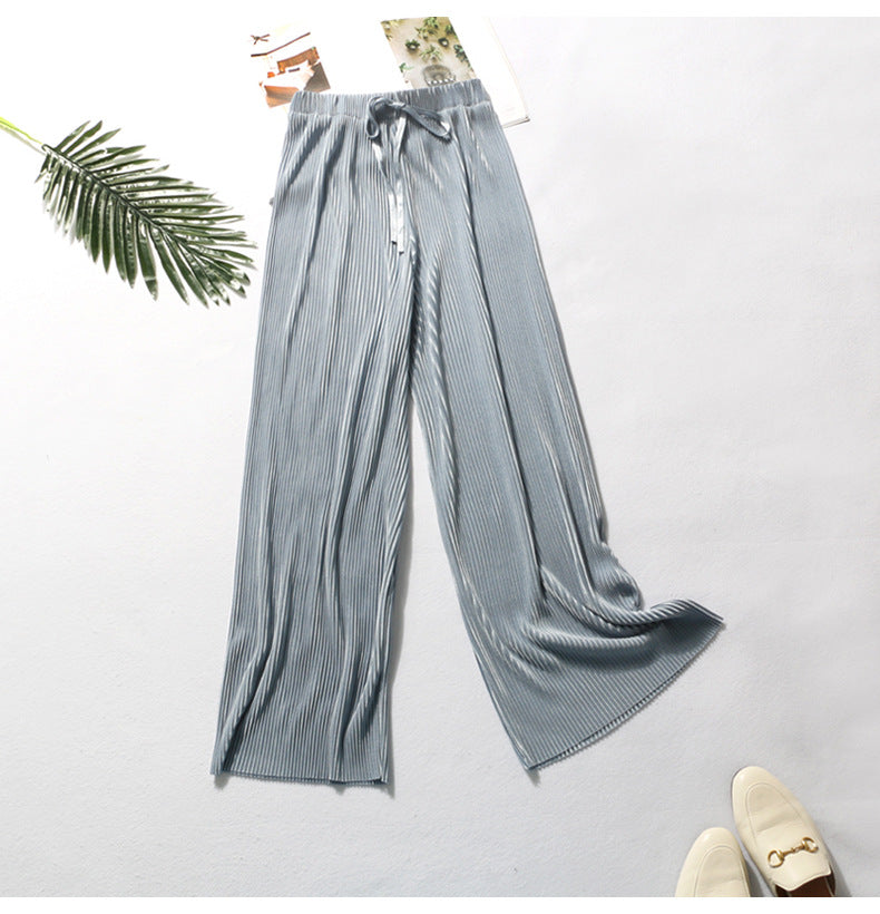 Pleated trousers