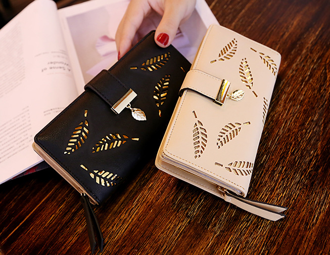 Leaves Hollow Out Purse