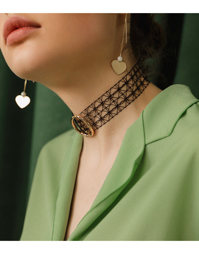 Lace Circle Necklace