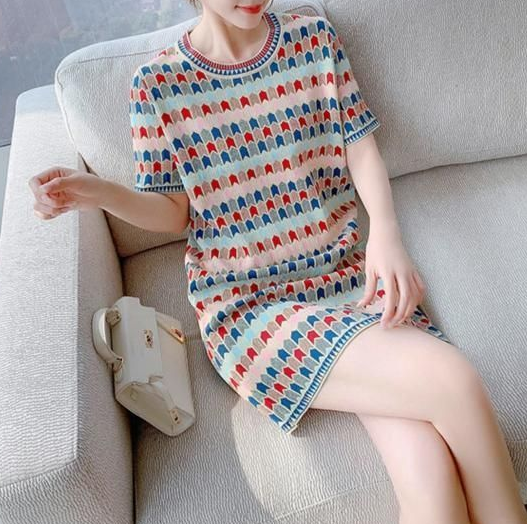 Round Neck Knit Dress