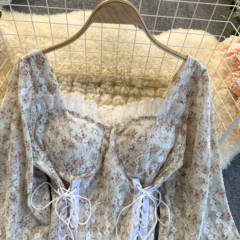 Lace Splicing Floral Top