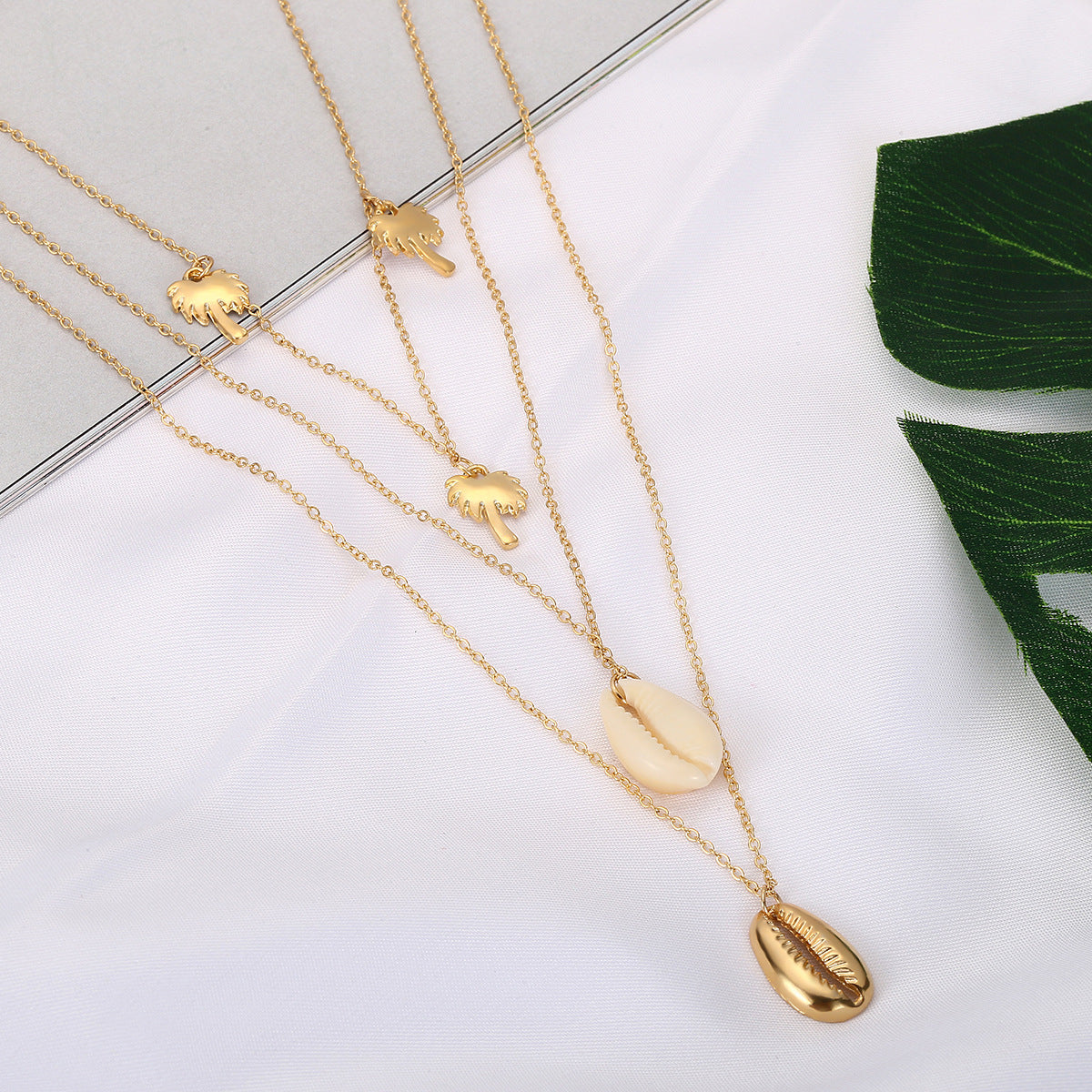 Shell Coconut Tree Necklace