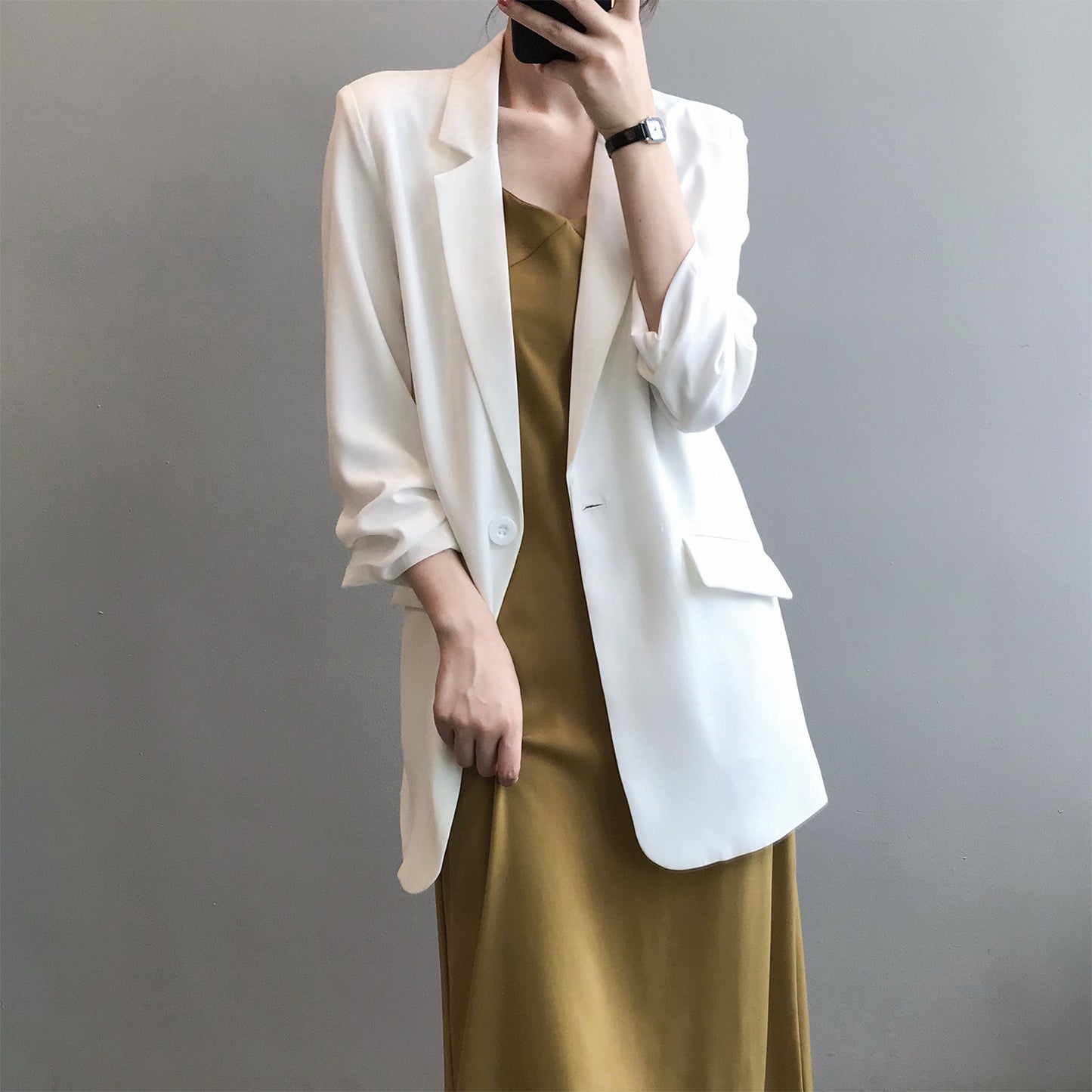 Three Quarter Sleeve Suit