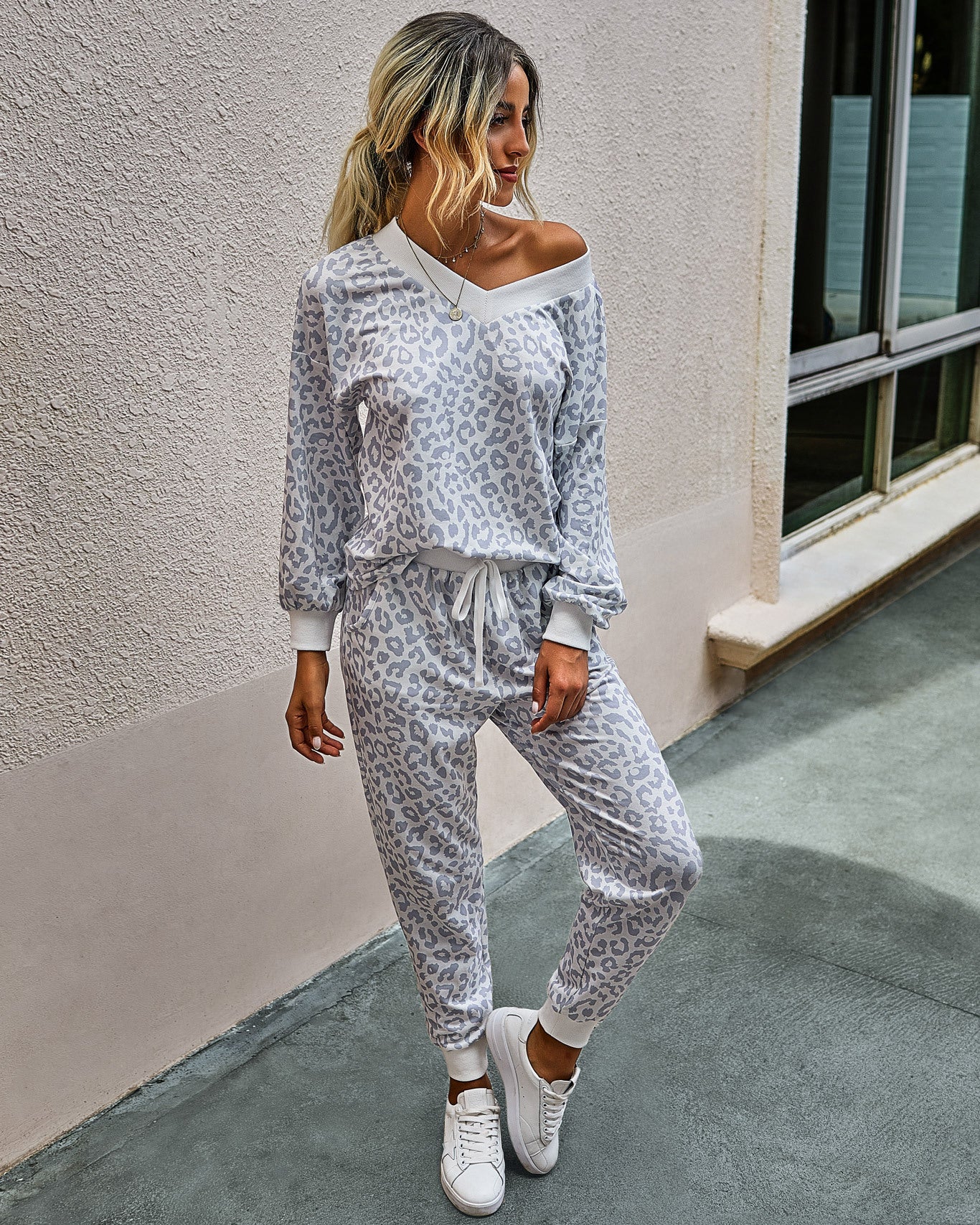 V Neck Two Pieces Set