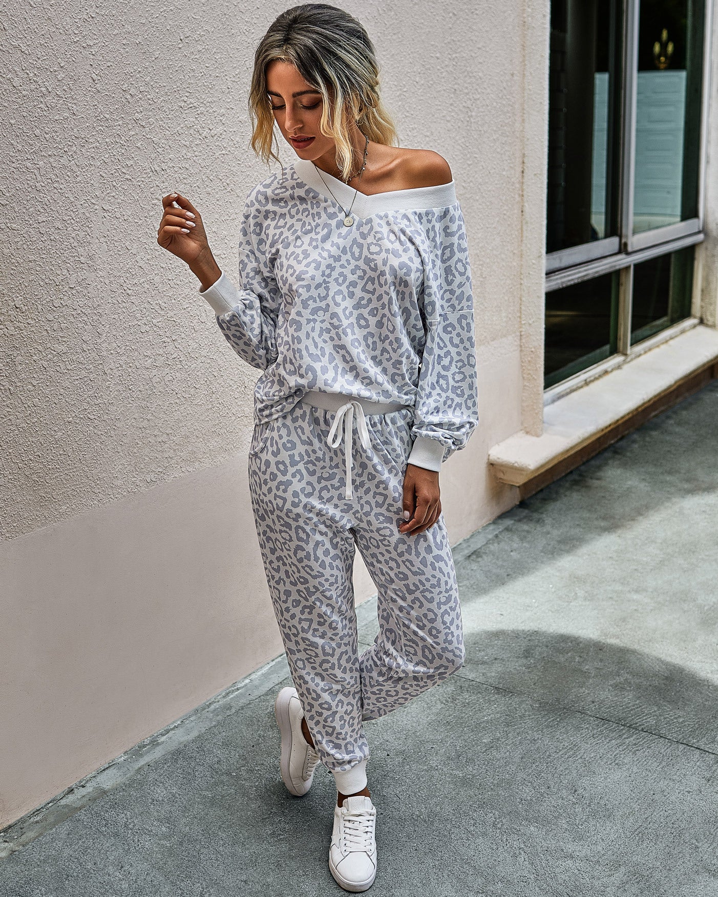 V Neck Two Pieces Set