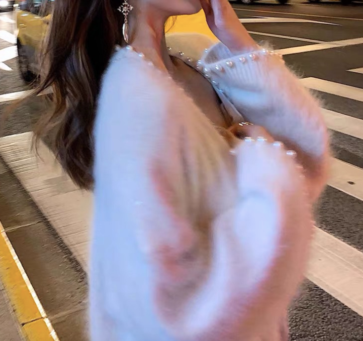 White Beads Knit Cardigan